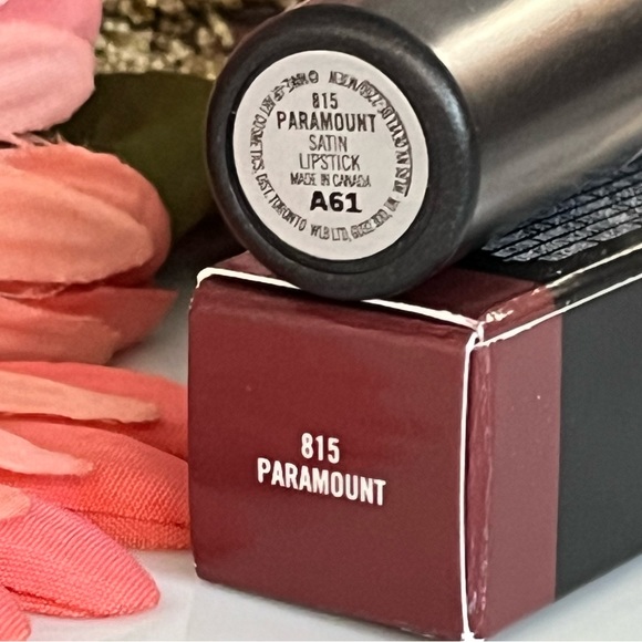 MAC Satin Lipstick PARAMOUNT 815 - Picture 11 of 12